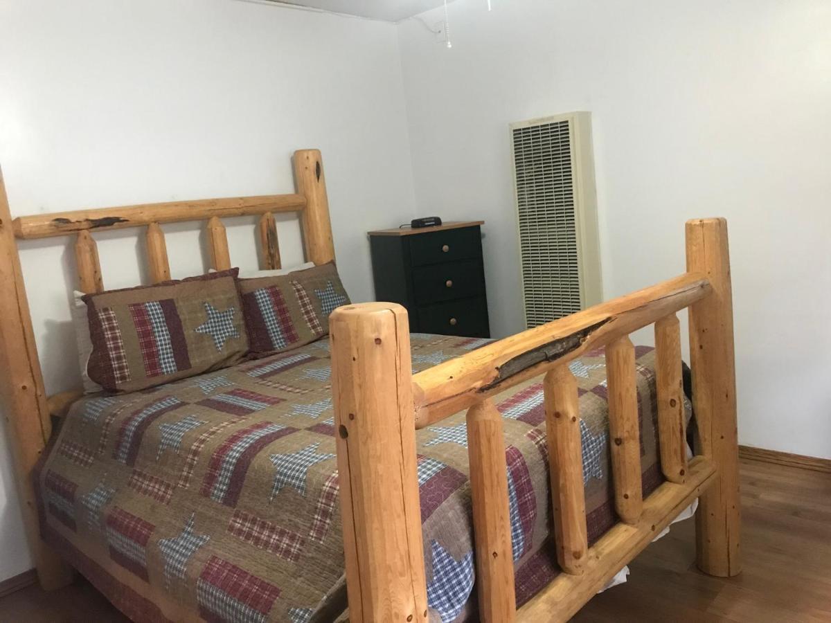 Dunsmuir Lodge Bagian luar foto
