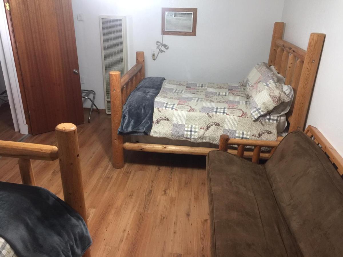 Dunsmuir Lodge Bagian luar foto