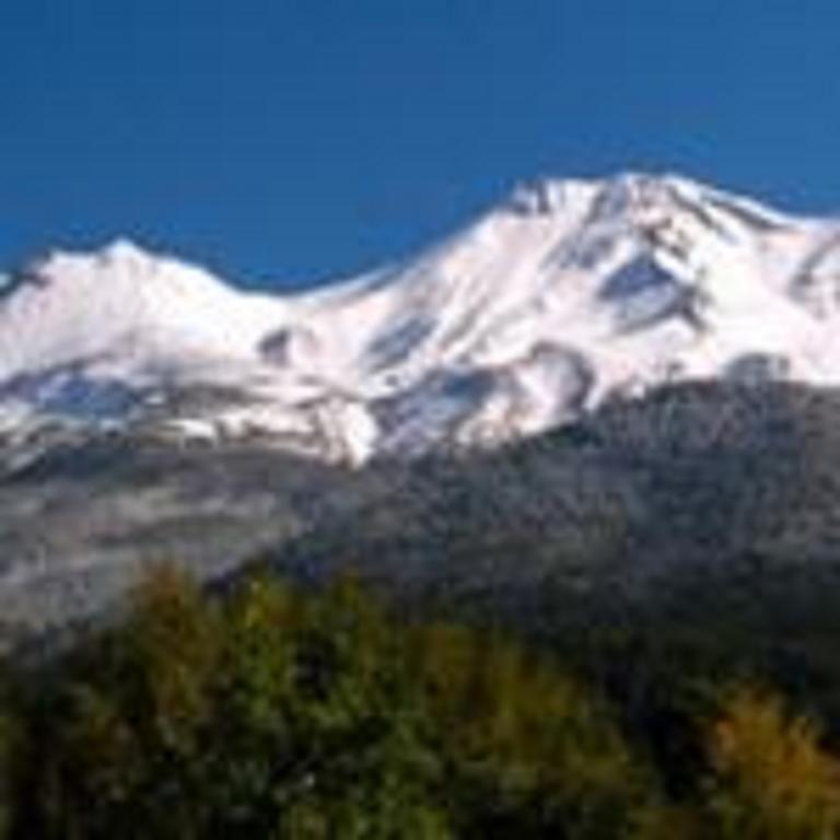Dunsmuir Lodge Bagian luar foto